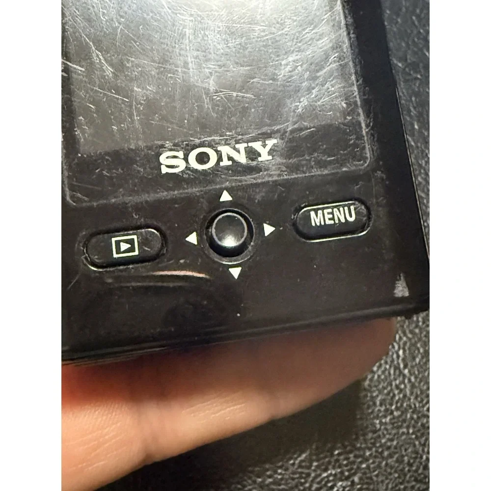 Sony Bloggie HD Camcorder/Camera MHS-PM5 Untested. With Screen Protector